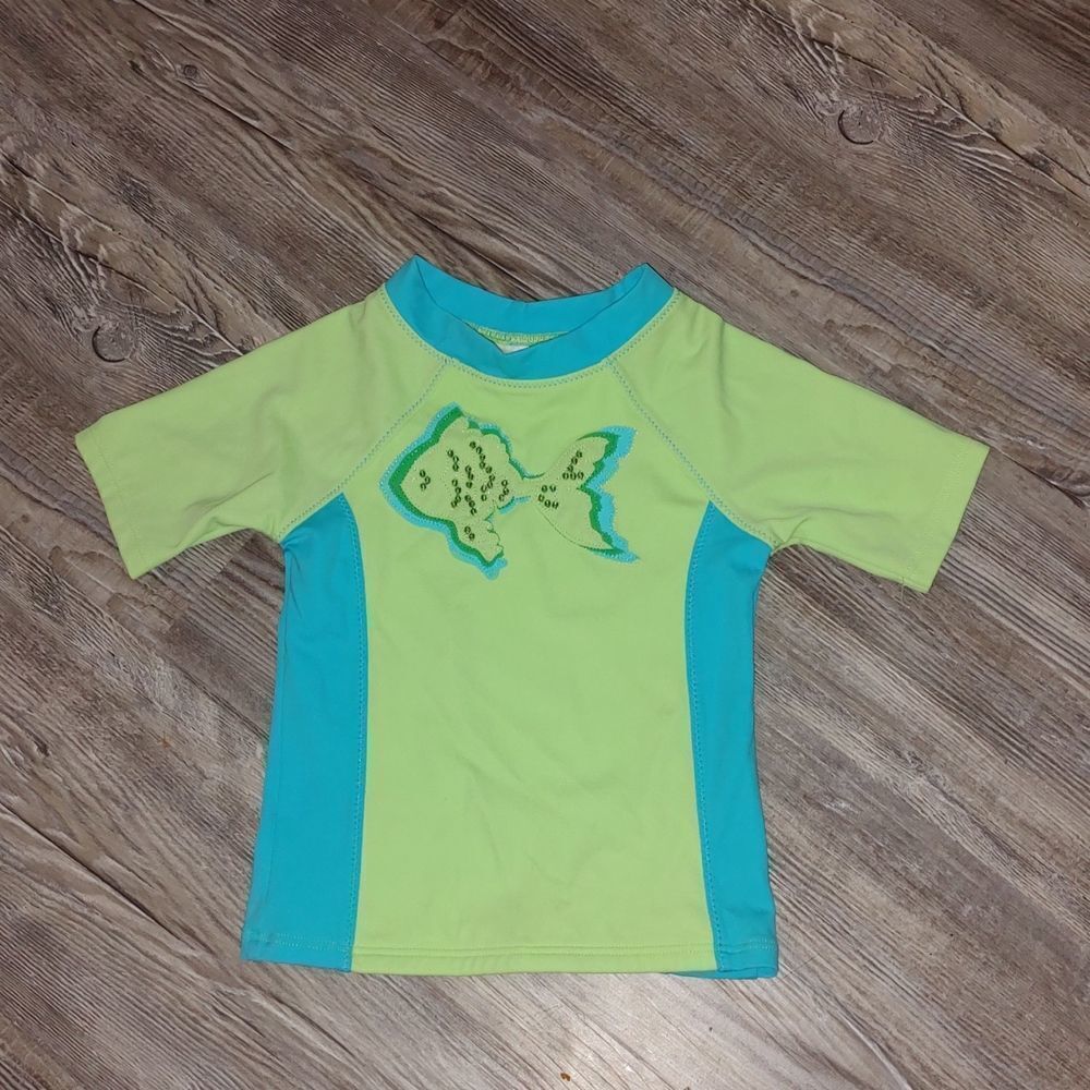 Lands' End RashGuard  Swim Top Sz 4T EUC worn once